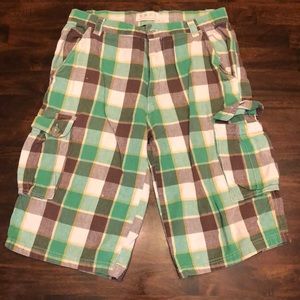 Men’s Plaid Cargo Shorts